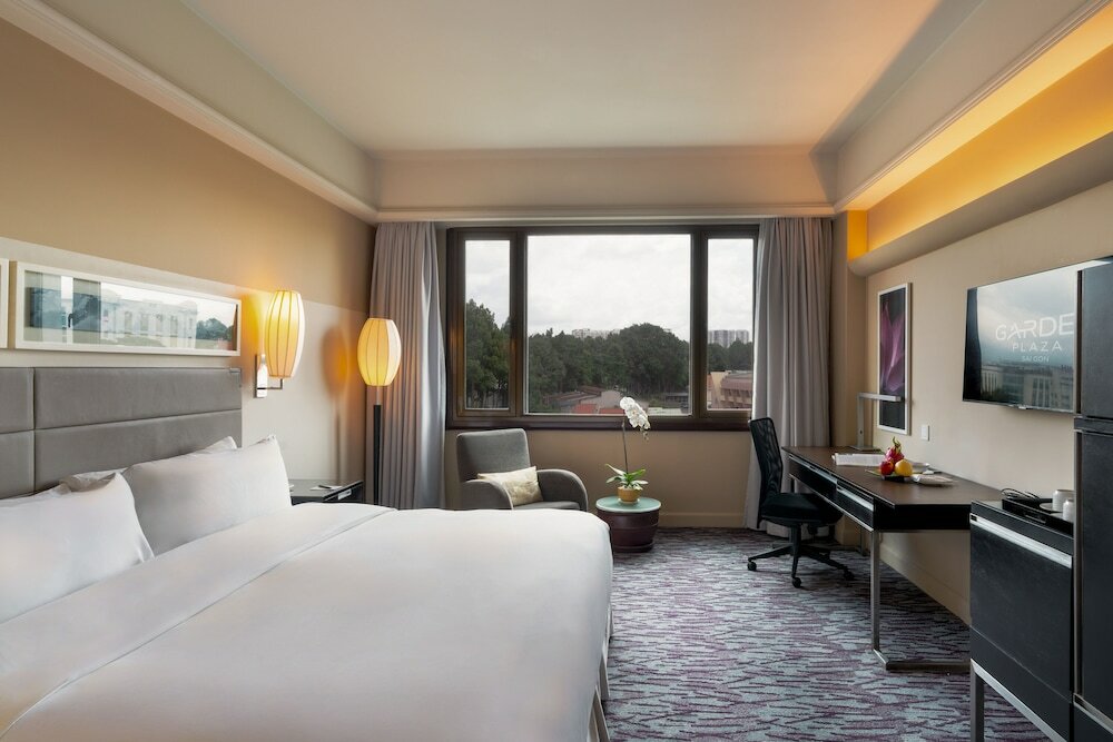 Фото Garden Plaza Saigon