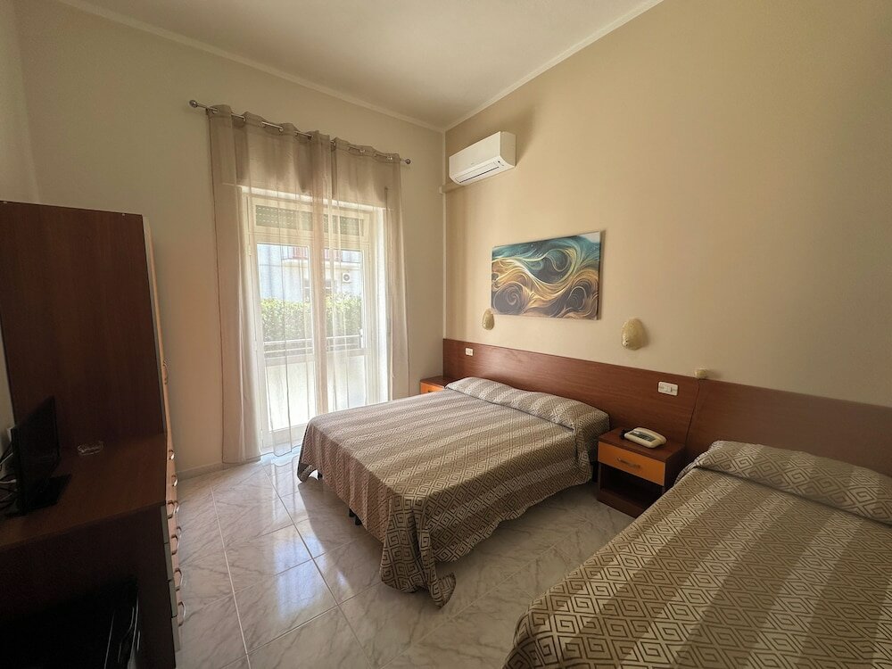 Фото Hotel Germania