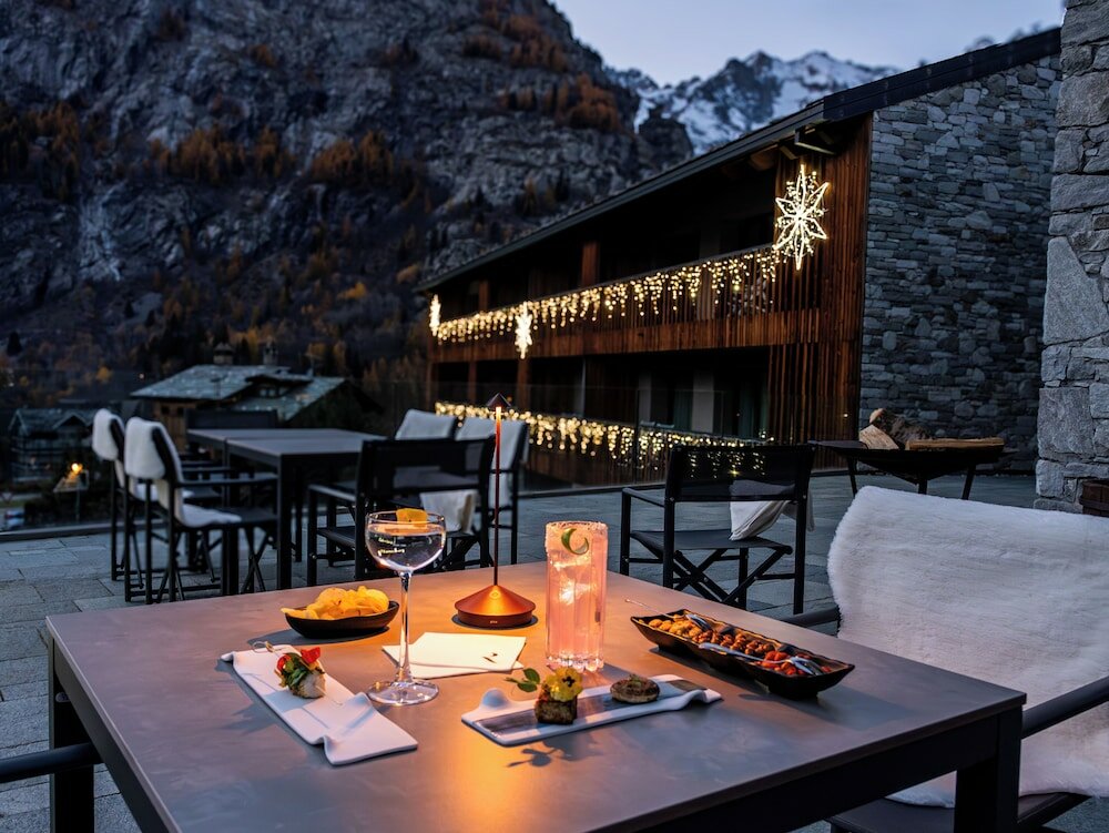 Фото Grand Hotel Courmayeur Montblanc