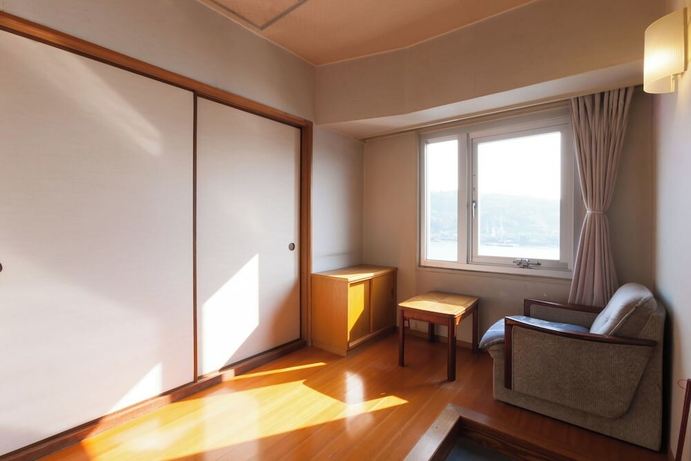 Фото Onomichi Royal Hotel