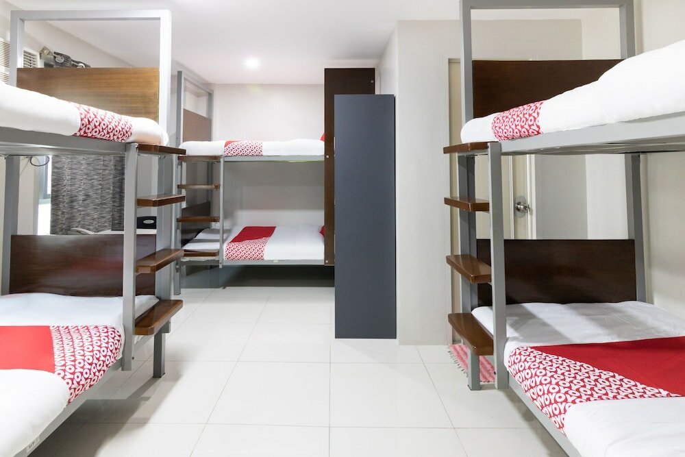 Фото Oyo 152 Sangco Condotel