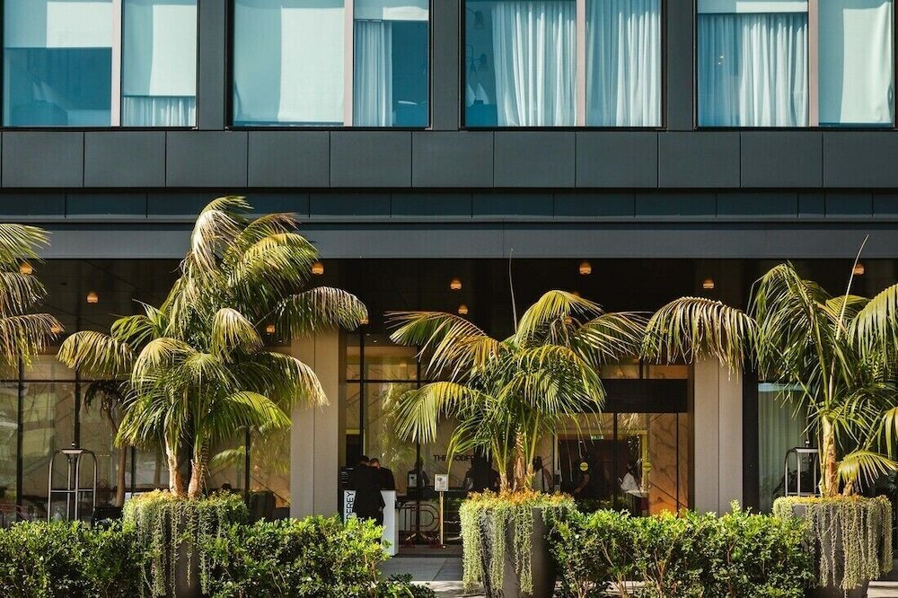 Фото The Godfrey Hotel Hollywood