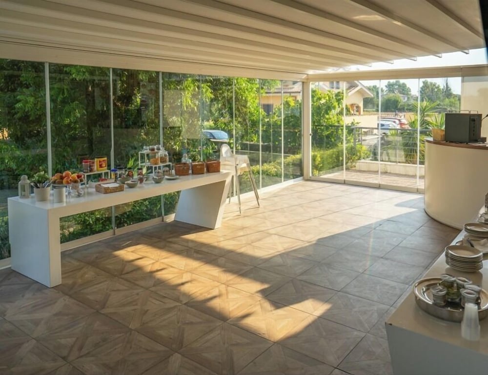 Фото Isa Fiumicino Airport Residence
