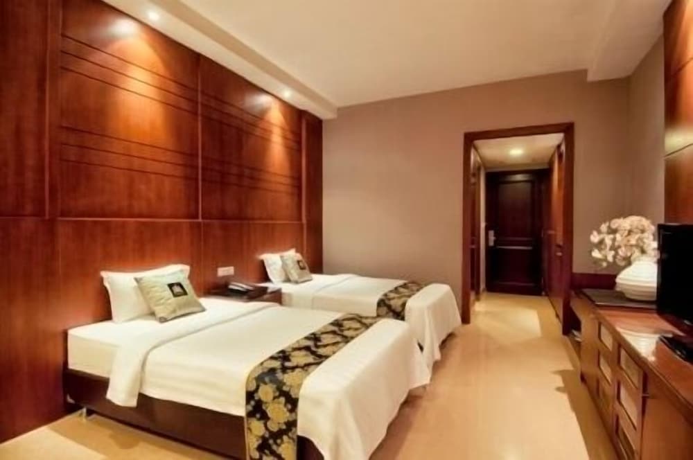 Фото Grand Sakura Hotel