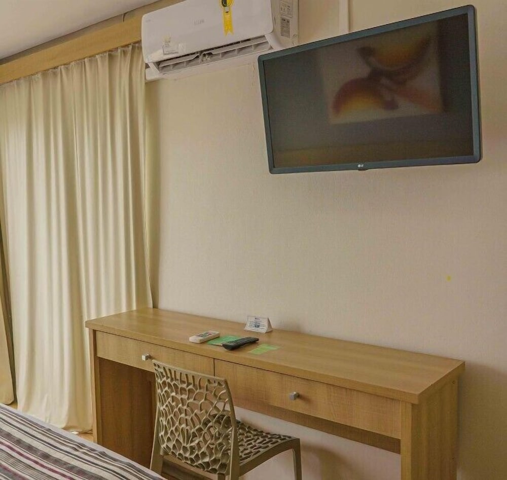 Фото Dan Inn Express Porto Alegre