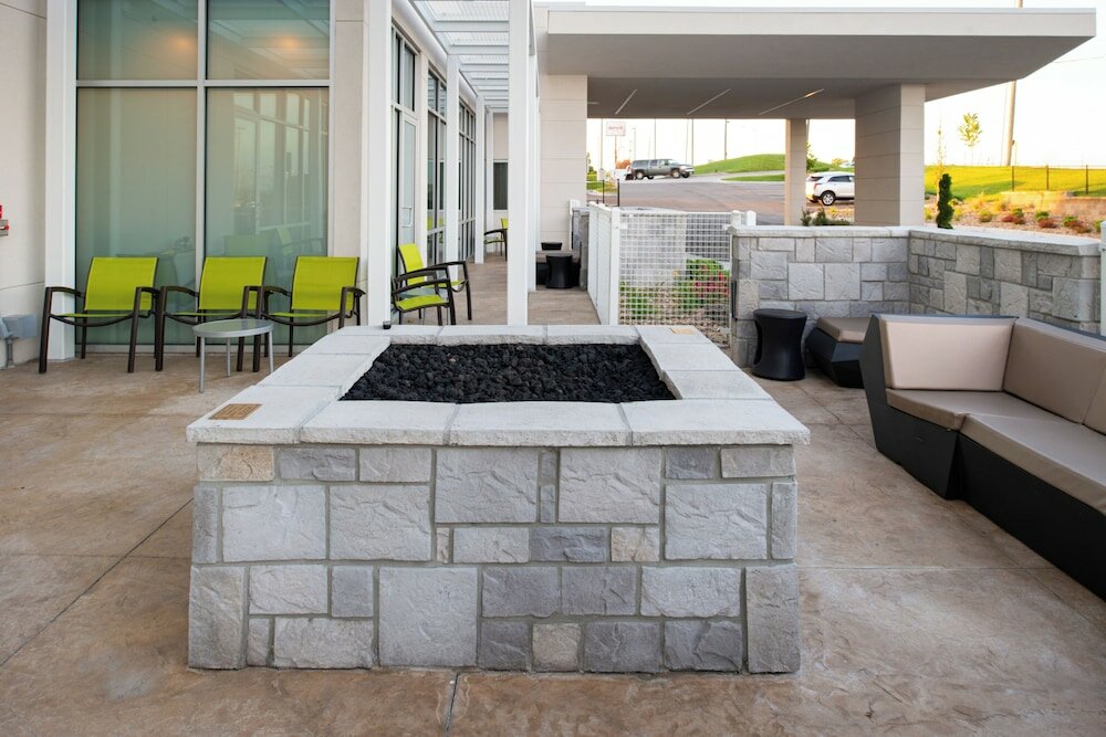 Фото Springhill Suites Kansas City Northeast