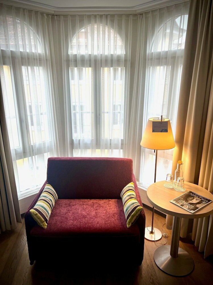 Фото Platzhirsch Zürich- Downtown Boutique Hotel & Sushi Lounge