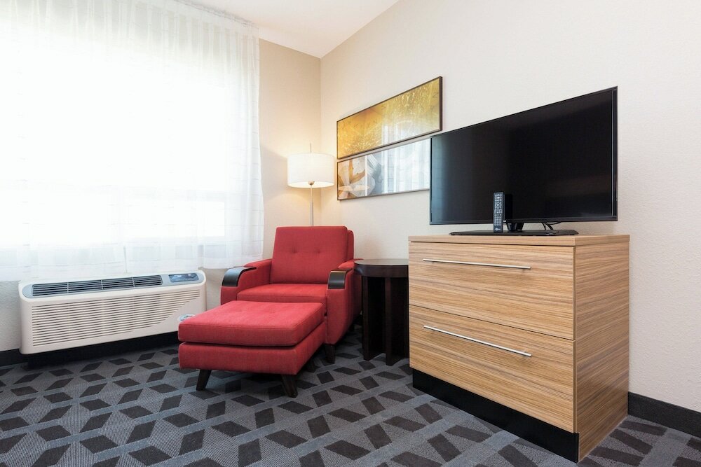 Фото TownePlace Suites by Marriott Edmonton South