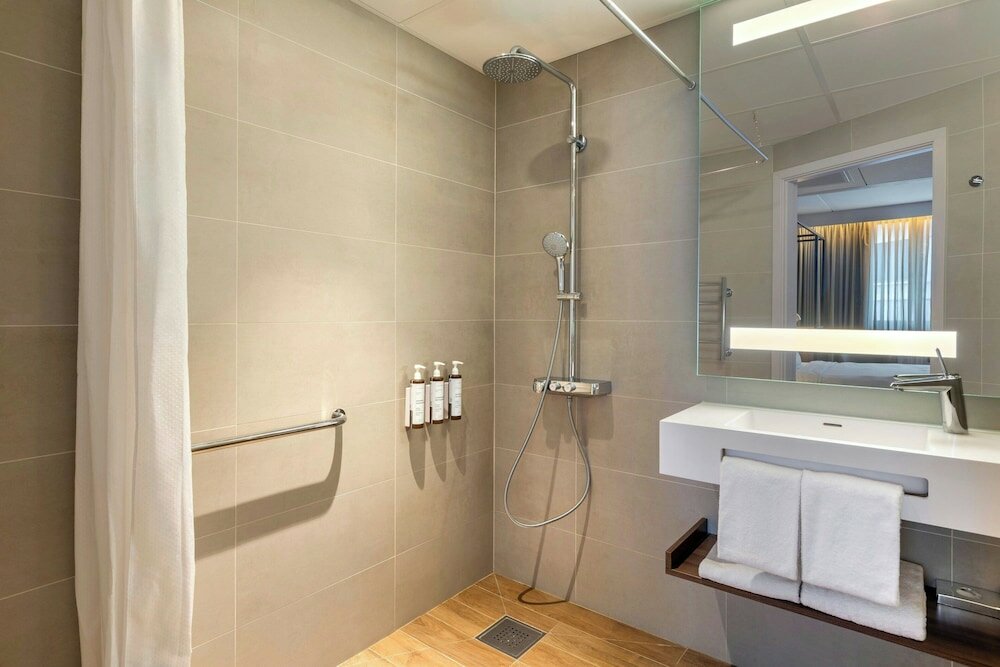 Фото Ac Hotel by Marriott Stockholm Ulriksdal