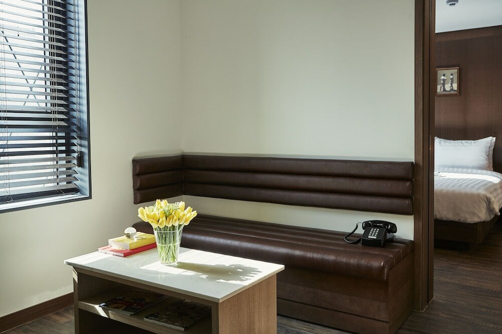 Фото Jongno Makers X Pretty Hotel