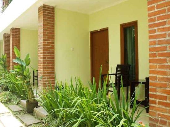 Фото Puri Pangeran Hotel