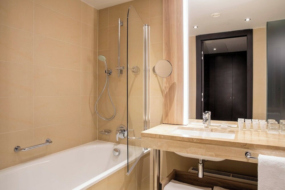 Фото АС Hotel by Marriott Bratislava Old Town