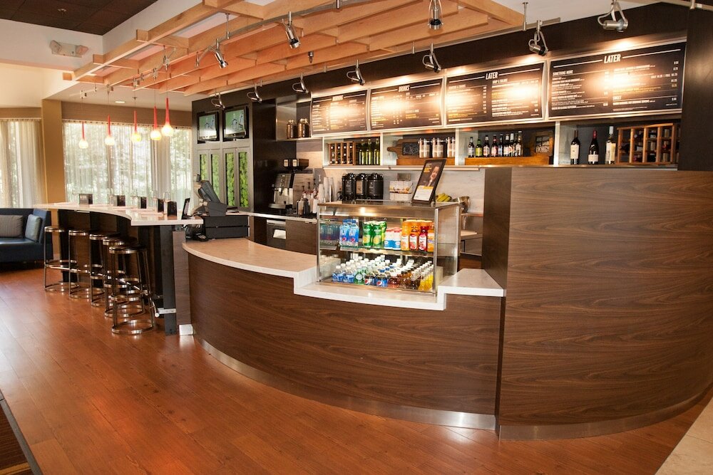 Фото Courtyard by Marriott Dulles Airport Herndon/Reston