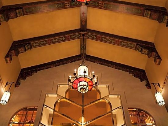 Фото The Plaza Hotel Pioneer Park