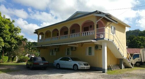 Гостиница Little Shaw Park Guest House в Очо-Риос