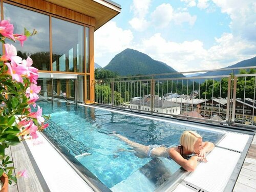 Внешний вид отеля SPA Hotel Erzherzog Johann в Бад-Аусзе, фото 2