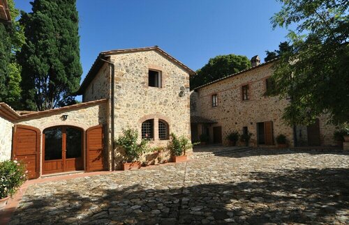 Гостиница Fattoria Lornano Winery в Монтериджони