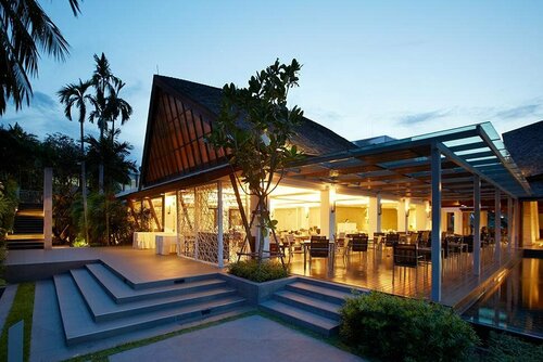Veranda Pool Suite