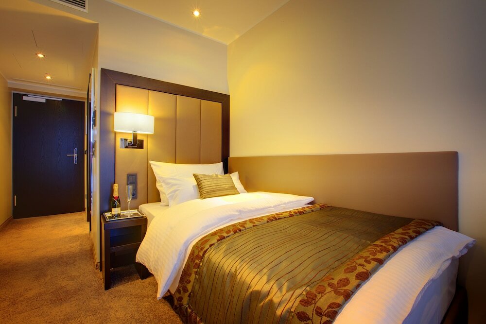 Фото Hotel Favor