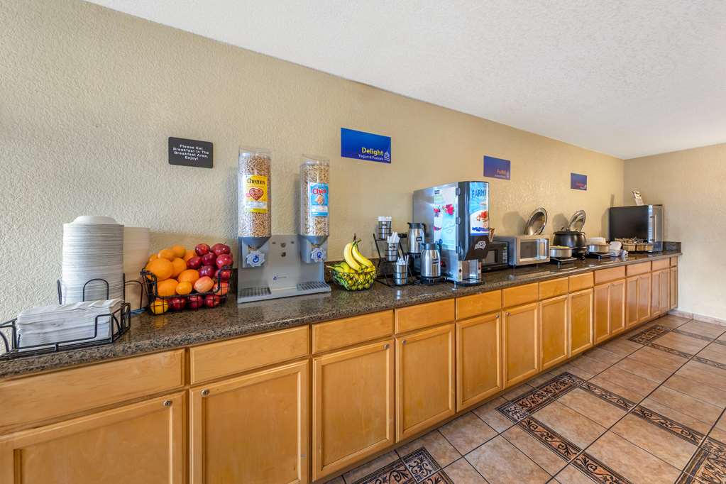 Фото Best Western Americana Inn