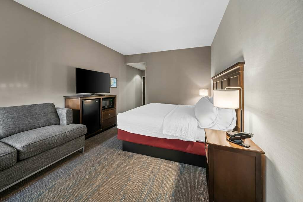 Фото Hampton Inn by Hilton New Bedford/Fairhaven