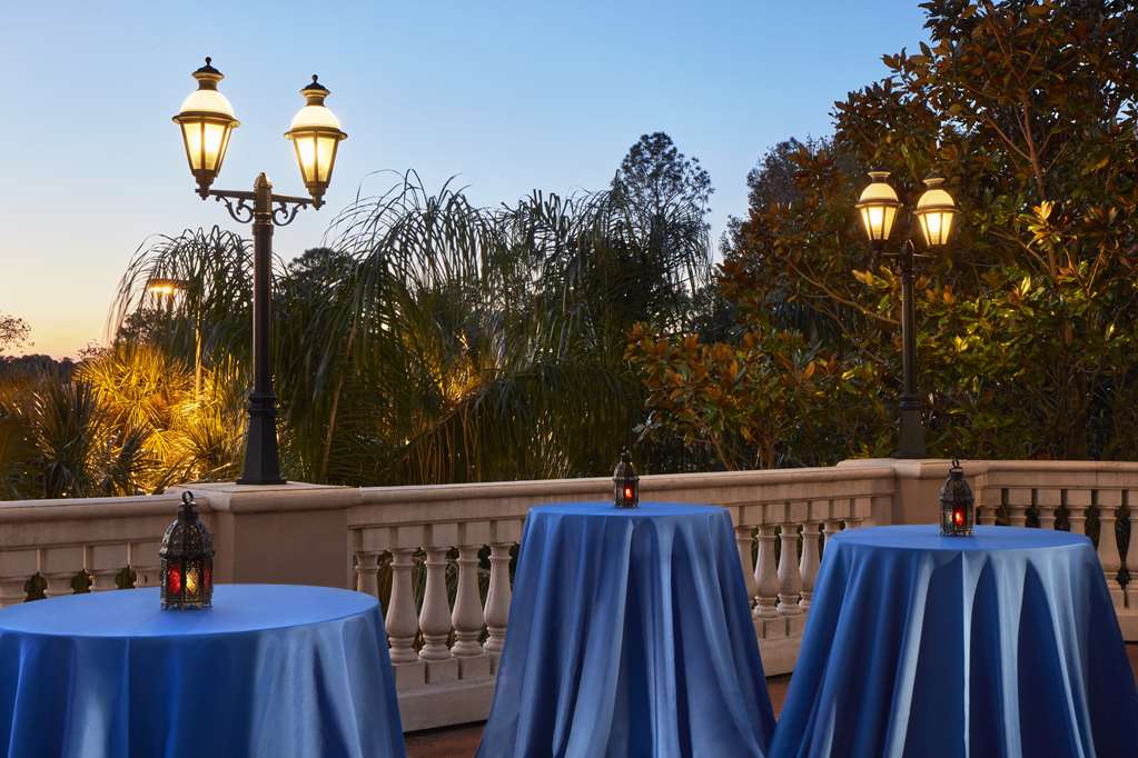 Фото DoubleTree by Hilton Hotel Orlando at SeaWorld