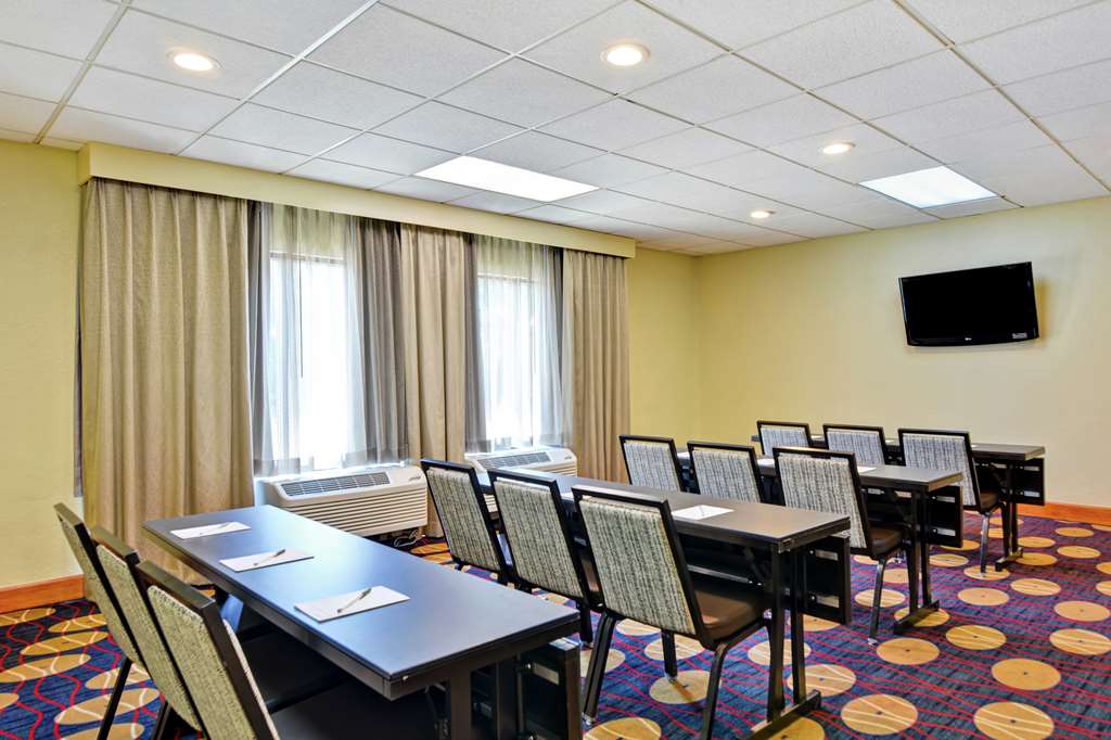 Фото Hampton Inn Cincinnati Airport South