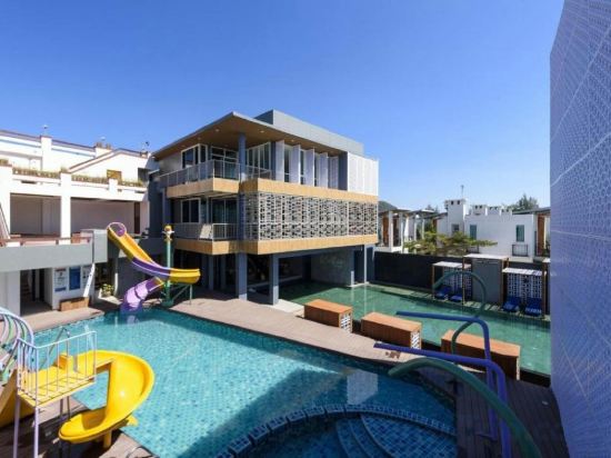 Фото Maldives Beach Resort