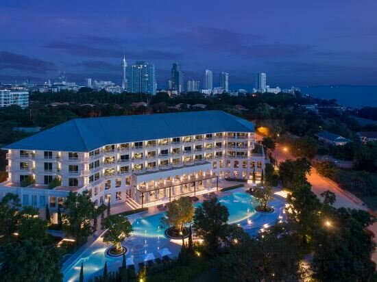 Hotel Cross Pattaya Pratamnak, Pattaya, photo