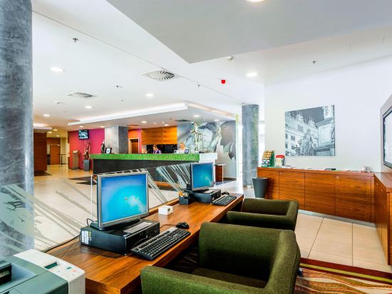 Фото Courtyard by Marriott Pilsen