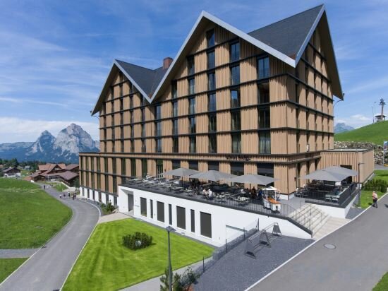 Фото Stoos Lodge