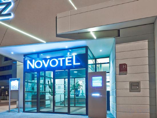 Фото Novotel Avignon Centre