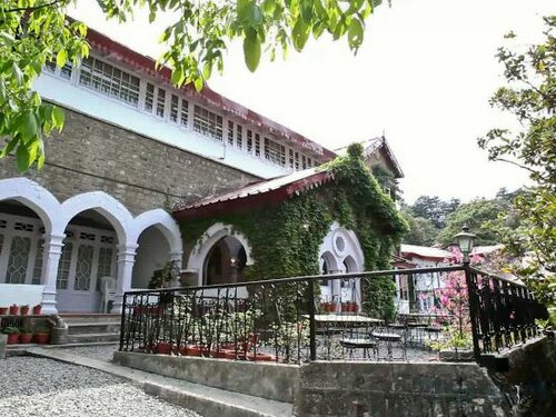 Внешний вид отеля The Naini Retreat Nainital в Найнитале, фото 2