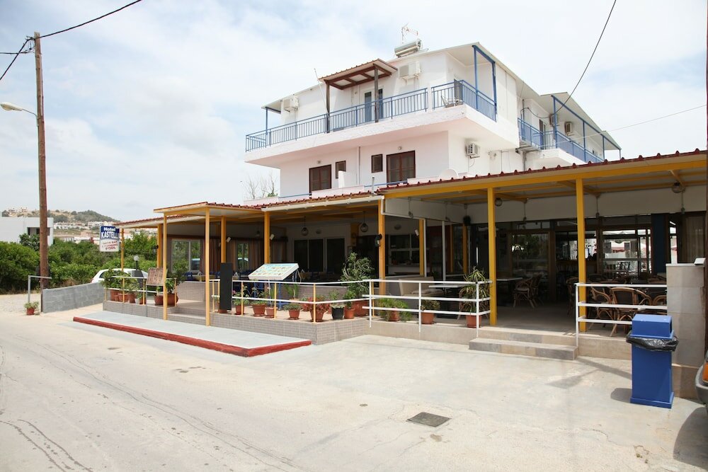 Фото Kastelli Hotel