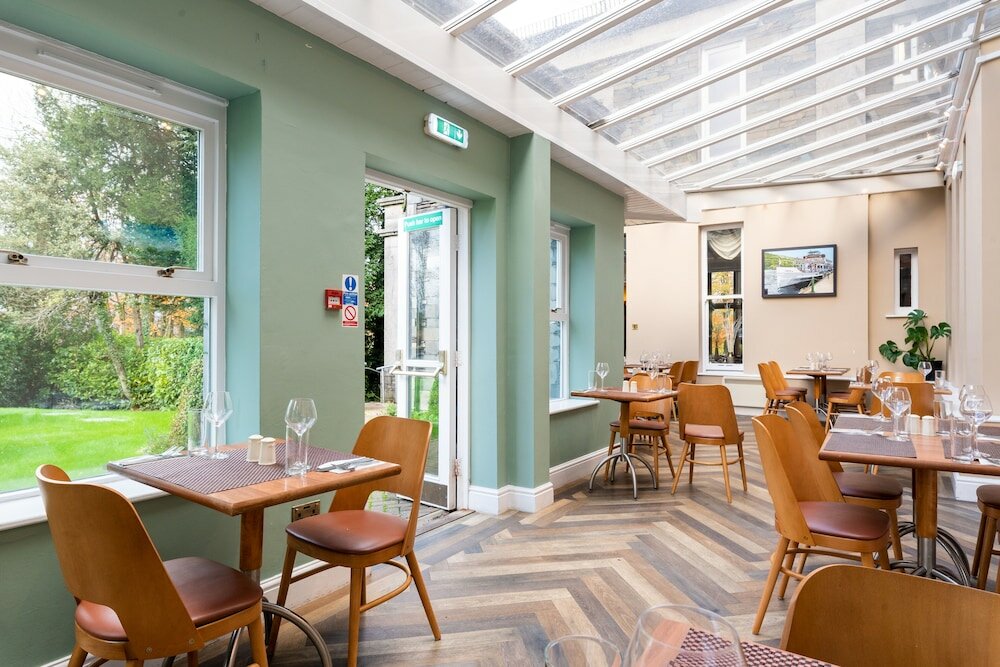 Фото Windermere Manor Hotel