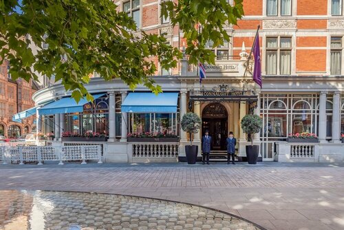 Внешний вид отеля The Connaught в Лондоне, фото 3