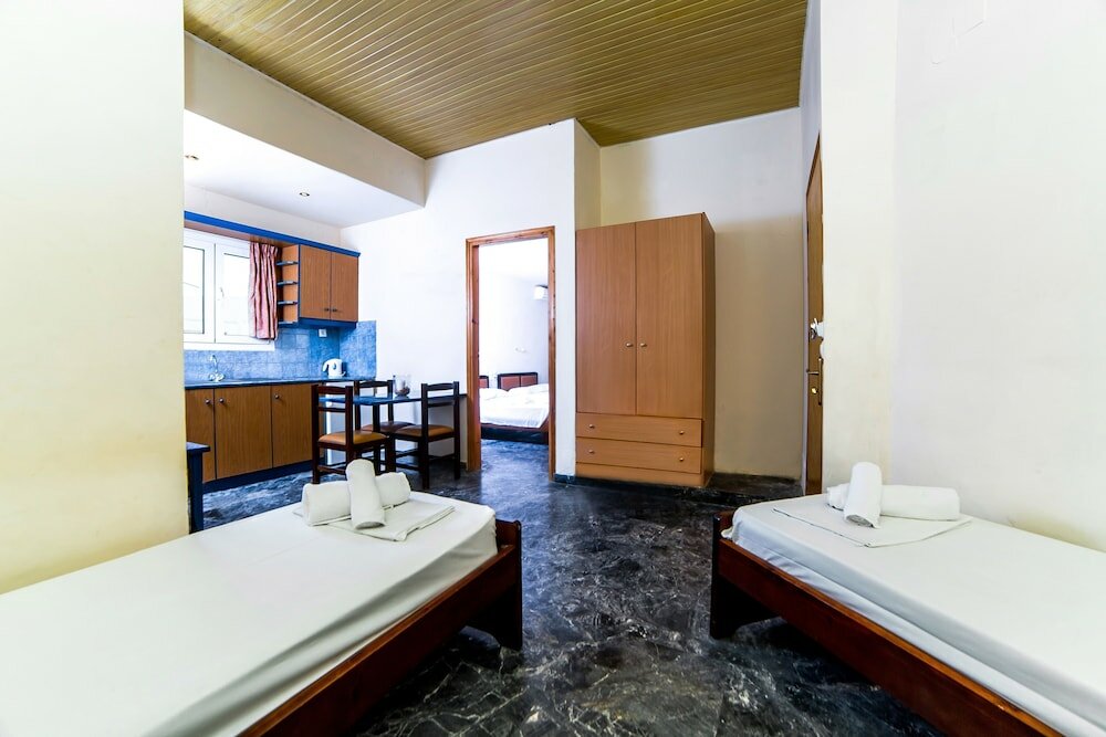 Фото Ambrosia Hotel