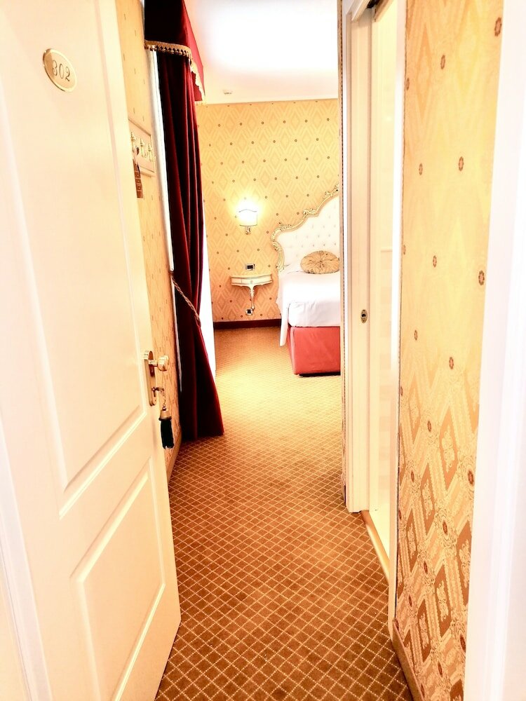 Фото Gardena Hotel