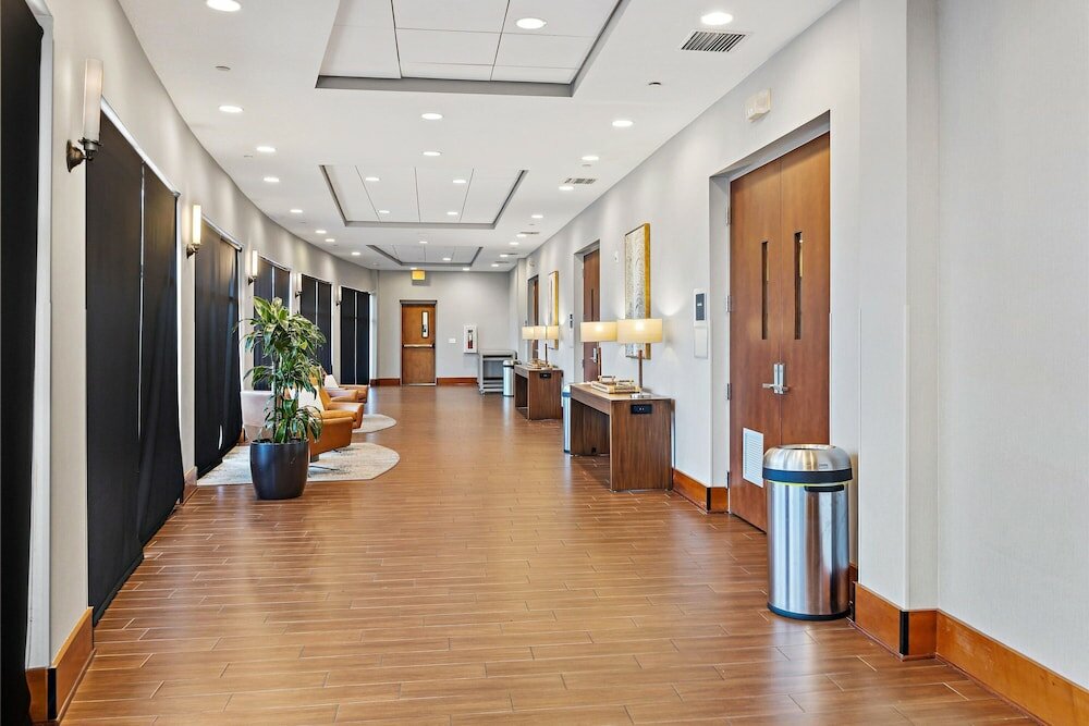 Фото Four Points by Sheraton Jacksonville Baymeadows