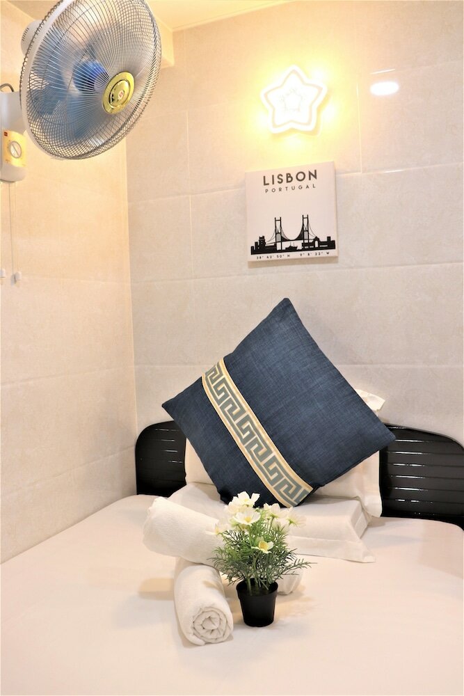 Фото The One Inn