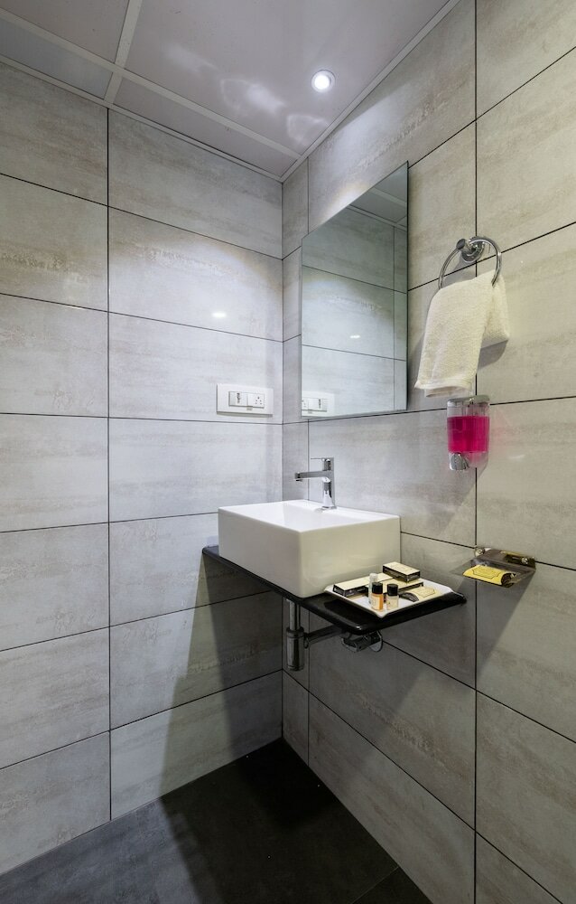 Фото Hotel Avon Ruby