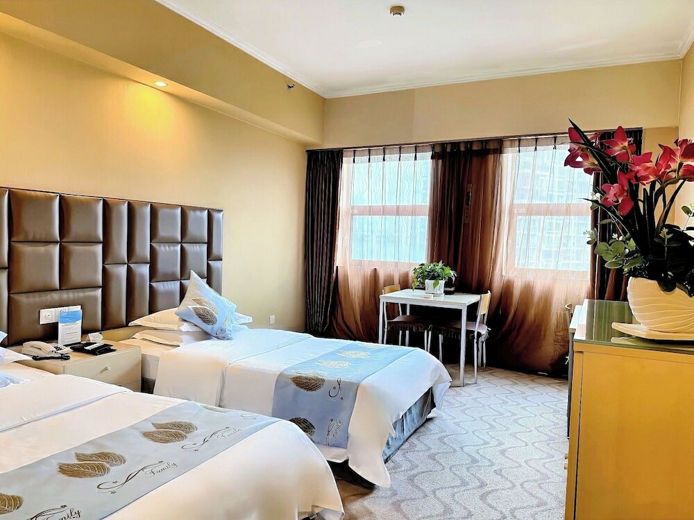 Фото Chongqing Milky Way Hotel