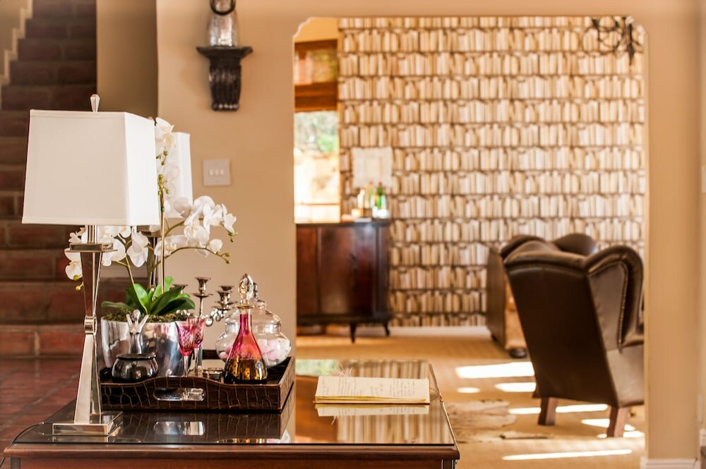 Фото Whale View Manor