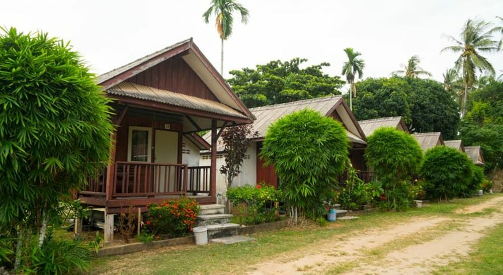 Hotel Weekender Bungalow, Samui, photo