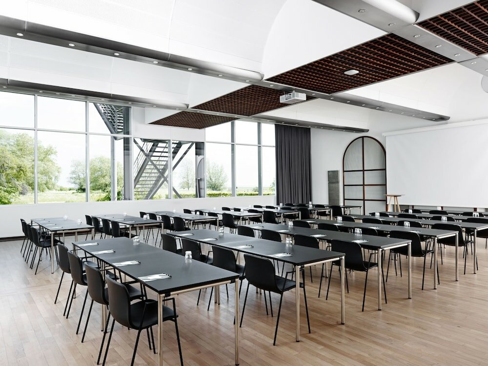 Фото Comwell Køge Strand