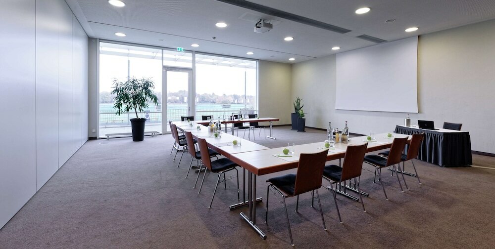 Фото Atlantic Hotel Galopprennbahn