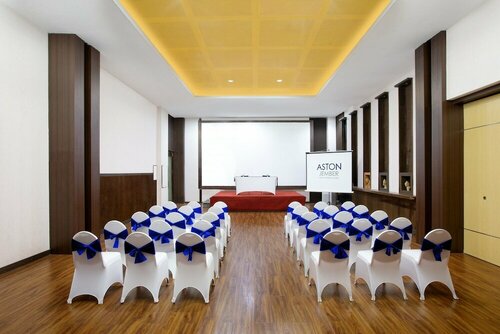 Гостиница Aston Jember Hotel & Conference Center в Джембере