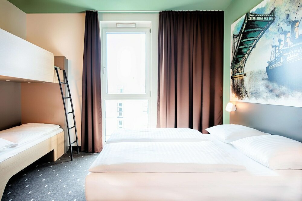 Фото B&b Hotel Wilhelmshaven