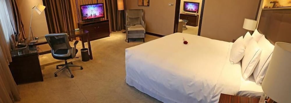 Фото 158074956977