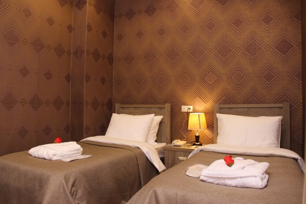 Фото Отель Monopoli Кутаиси